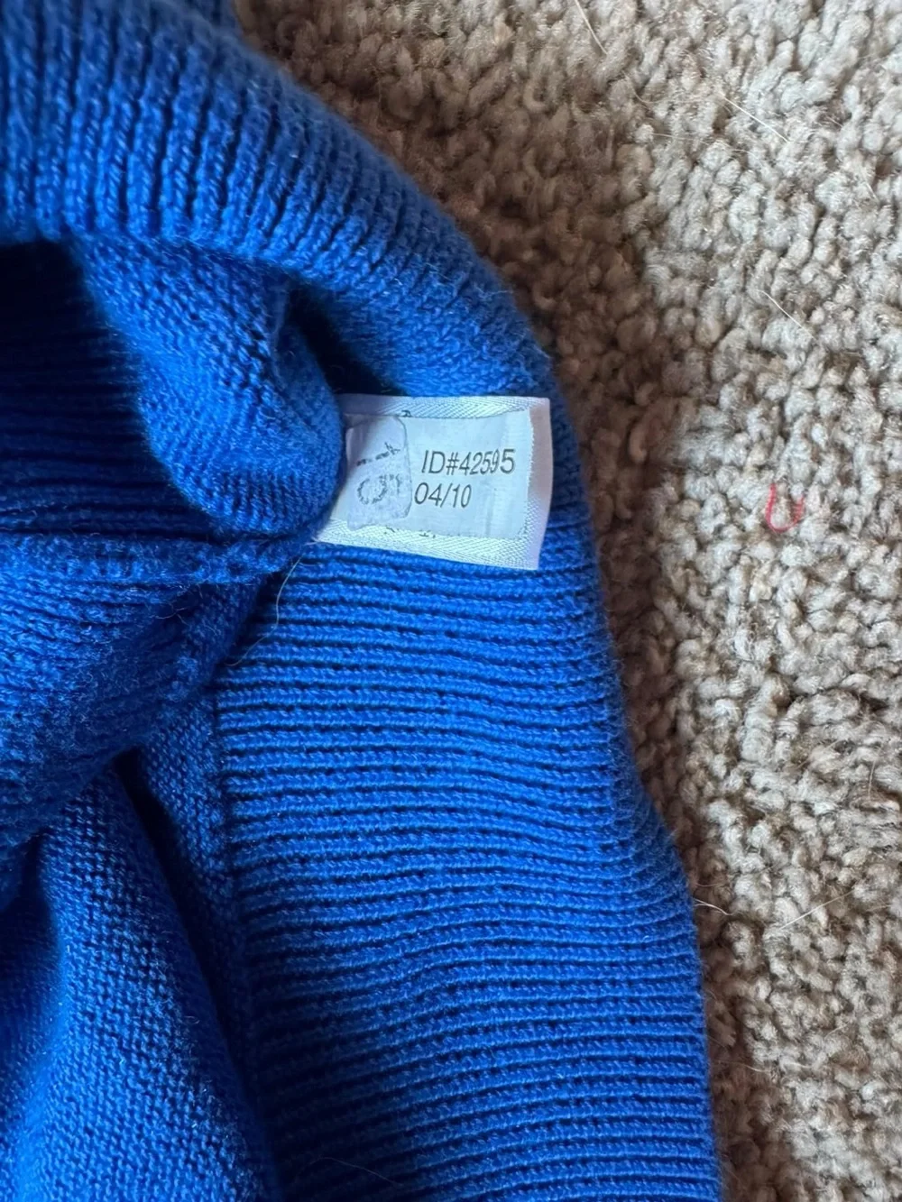 Express Men's V-Neck Sweater in Bright Blue